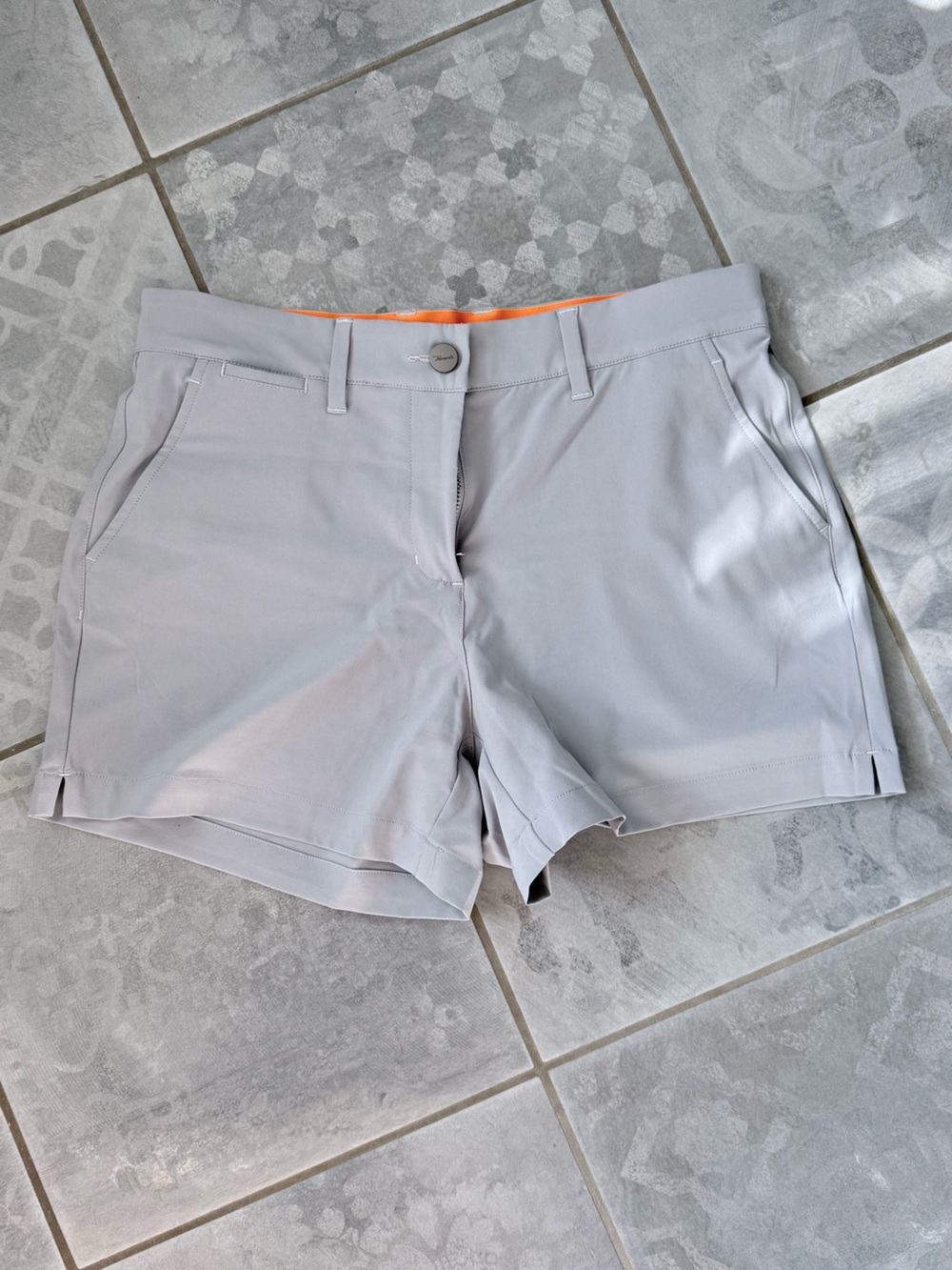 Women's Light Gray Macade Golf Shorts